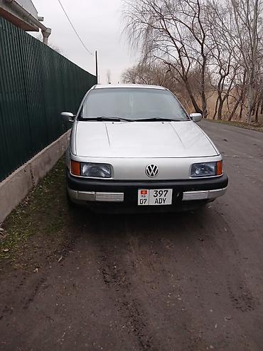 volk racing: Volkswagen Passat: 1988 г., 1.8 л, Механика, Бензин, Седан — 2