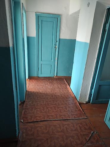 Продажа квартир: 3 комнаты, 65 м², 2 этаж — 19