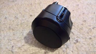 Kablovi i adapteri: Universalni travel adapter na lalafo.rs — 10 Kablovi i adapteri: Universalni travel adapter — 10