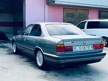 kreditlə cin avtomobilləri: BMW 5 series: 2.5 l | 1989 il Sedan — 2