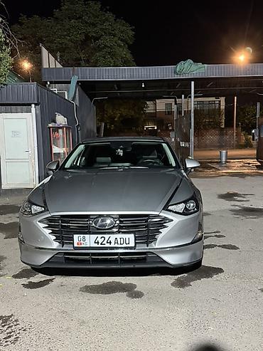 Hyundai: Hyundai Sonata: 2021 г., 2 л, Автомат, Газ, Седан — 2