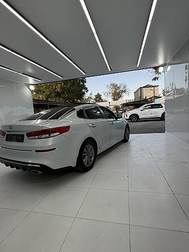 kaiyi e5: Kia K5: 2018 г., 2 л, Автомат, Газ, Седан — 4