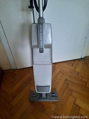 slikar tapi: Stari retro stapni usisivaci Iskra TK 7005 R i 202 S. Nepoznato — 7