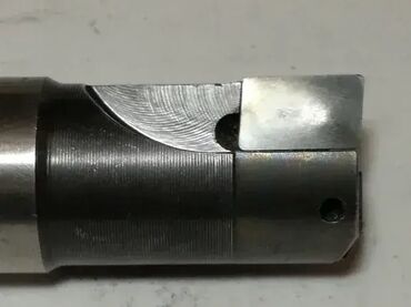 Ostali uređaji: Nosac plocica 25mm, R216.2-125 (2798) Sandvik Coromant Glodalo ima 2 — 10