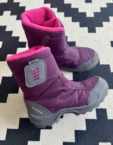 tn patike original cena: Boots, Quechua, Size - 32