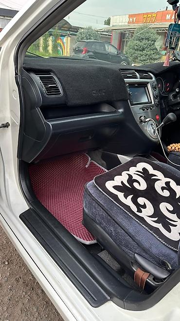 Honda: Honda Civic: 2004 г., Автомат, Бензин, Универсал — 6