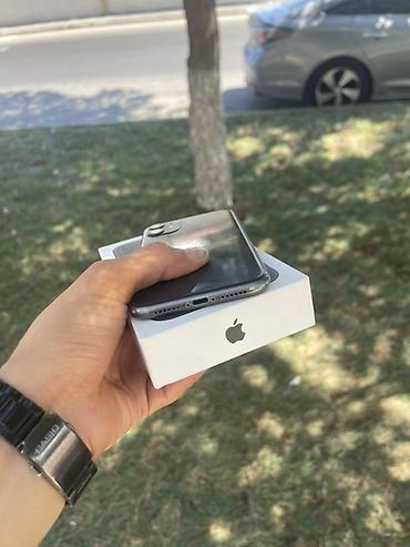 2ci el iphone 11: IPhone 11, 128 GB, Qara, Simsiz şarj, Face ID, Sənədlərlə — 5