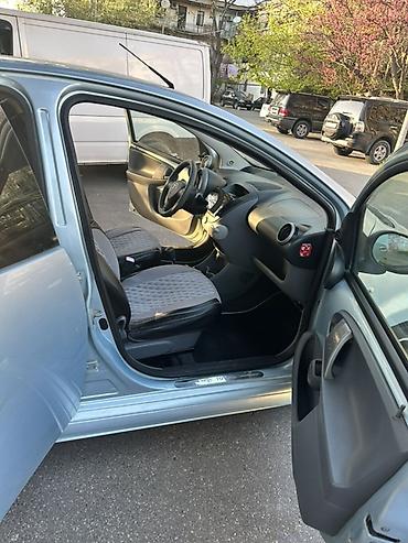 hetçbek: Toyota Aygo: 0.1 l | 2006 il Hetçbek — 1