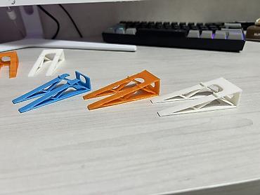 qacish aleti: Məhsul: Kiçik ölçülü maşın modelləri üçün 3D-print edilmiş miniatür — 8