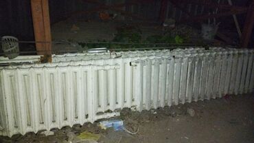 металлический шкаф для документов бу: Продаю чугунные батареи 300с за секцию 
металл. цена договорная