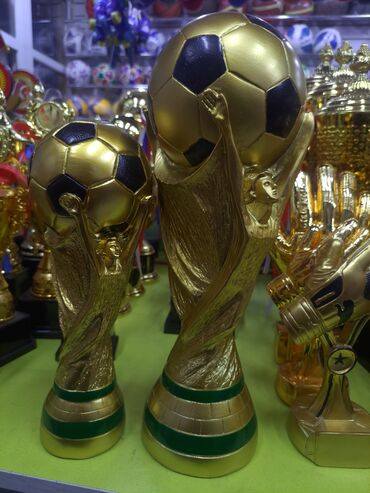 Статуэтки: Статуэтки для футбола
для уточнения цен писать на WhathApp — 3