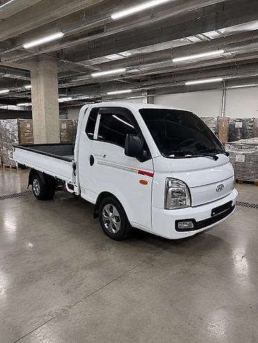 Hyundai Porter: 2022 г., 2.5 л, Механика, Дизель at lalafo.kg Hyundai Porter: 2022 г., 2.5 л, Механика, Дизель