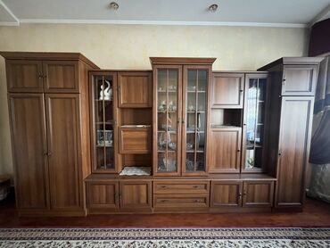куплю старую мебель бишкек: Зал үчүн гарнитур, Жыгач