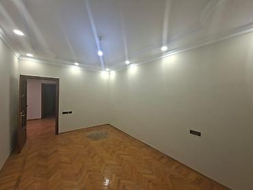 Bakı, 3 otaqlı, Köhnə tikili, 100 kv. m