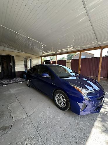 Продажа авто: Toyota Prius: 2016 г., 1.8 л, Гибрид, Хэтчбэк — 3