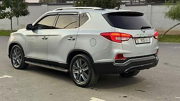 аренда bmw х5: Ssangyong Rexton: 2017 г., 2.2 л, Автомат, Дизель, Внедорожник — 5