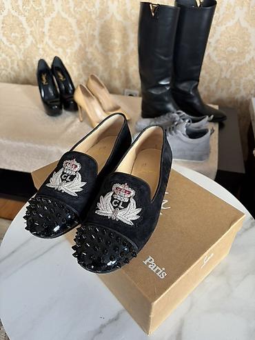 лабутен обувь: Лоферы Christian Louboutin Dandelion с шипами и вышивкой Оригинал - — 1