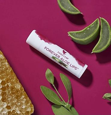 dsquared2 pet: Forever Aloe Lips – balzam za usne sa aloe verom - Hidrirajući balzam — 1