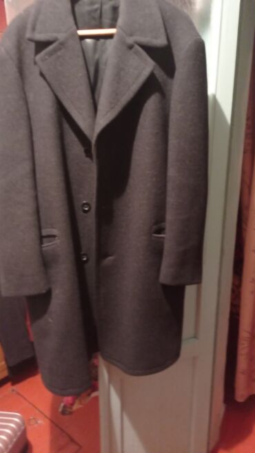 zhenskoe plate 54: Одежда мужская б/у пальто мужское зимнее или на позднюю осень