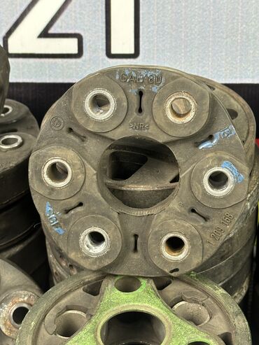 Эластичные муфты: Эластичная муфта Mercedes-Benz 2000 г., Б/у, Оригинал, Германия — 6