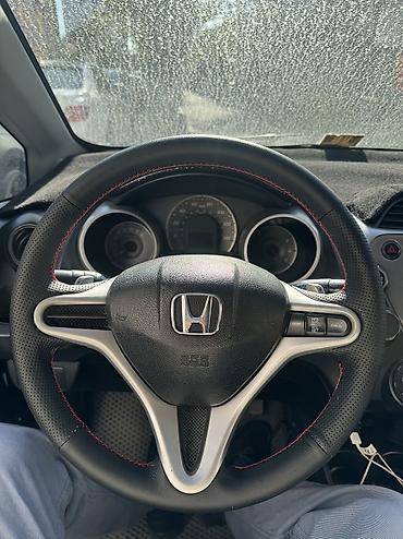россия номер фит: Honda Fit: 2010 г., 1.5 л, Автомат, Бензин — 2