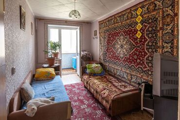 квартира бишкек собственник: 3 комнаты, 65 м², Без мебели