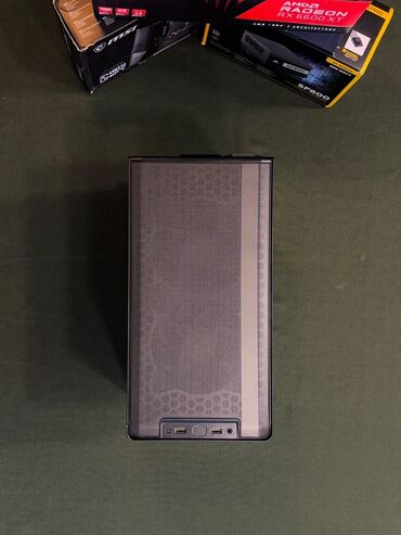 Masaüstü kompüterlər və iş stansiyaları: Kompüterin Texniki Xüsusiyyətləri: 	•	Mərkəzi Prosessor (CPU): Intel — 5