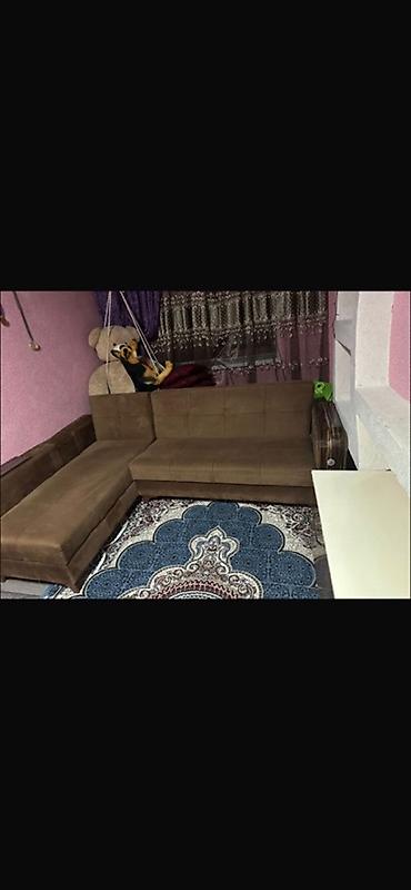 kunc divan metbex ucun: Künc divan – L şəkilli, qəhvəyi rəng. - Müasir, minimalist dizayn; — 1