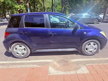 машина ист: Toyota Ist: 2003 г., 1.3 л, Автомат, Бензин, Хэтчбэк — 8