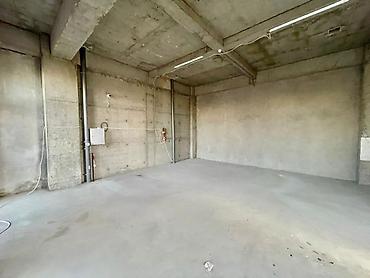 манаса 201: Аренда офисов, 55 м², В жилом комплексе, 1 линия — 4