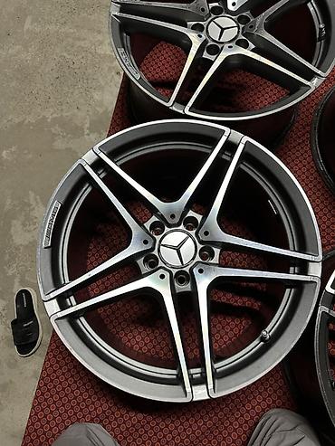 зеркало 30: Комплект из 4 легкосплавных дисков для Mercedes-Benz. Разноширокие — 2