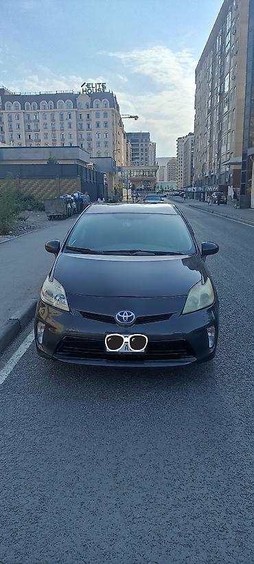 byd 05: Toyota Prius: 2015 г., 1.8 л, Вариатор, Гибрид, Седан — 1