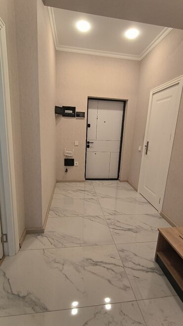 Qarajlar: 2 otaqlı, Yeni tikili, 62 kv. m