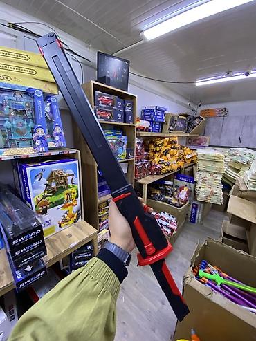 Игровой световой меч-мечта для фанатов фантастики - Тип: игрушечный