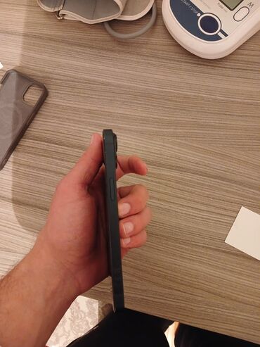 Apple iPhone: IPhone 14, 128 GB, Midnight, Face ID — 6