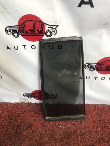 запчасти на муровей: Форточка Mitsubishi Pajero IO H76W 2003 задн. лев. (б/у) КУЗОВНЫЕ
