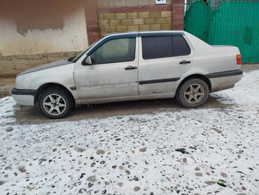 фольсваген транспортер: Volkswagen Vento: 1994 г., 1.8 л, Автомат, Бензин, Седан