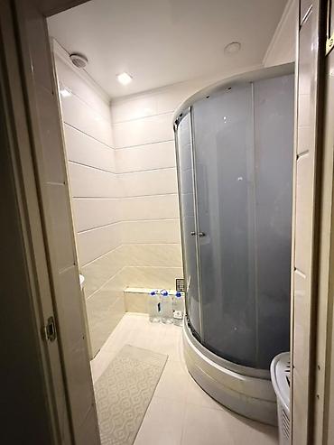 hostel osh: 2 комнаты, 68 м², Городская больница №4 (ул. Айни) 4 этаж, Свежий ремонт — 3