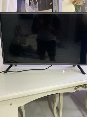 Bilərziklər: Televizor LG Led 32"