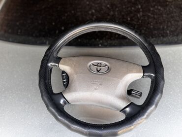 детская машина на пульте управления: Руль Toyota 2003 г., Б/у, Оригинал, Россия