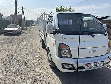 скутер электрон: Hyundai Porter: 2016 г., 2.5 л, Кол менен иштөөчү, Дизель, Van — 4