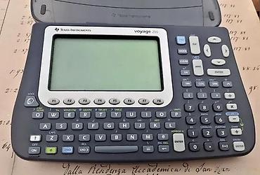 Ostala elektronika: Texas Instruments VOYAGE 200 Graphing Calculator. Flash tehnologija — 9