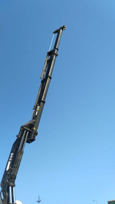 Manipulyatorlar: Gunluk,ayliq arendeya verilir.Kran hiab 330 du.Kranin yuk goturme — 5