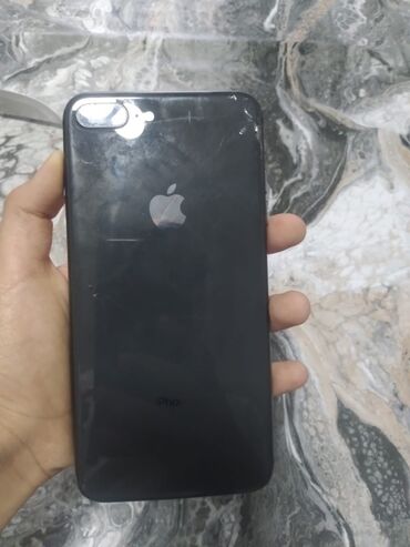 Apple iPhone: IPhone 8 Plus, Space Gray, Qırıq