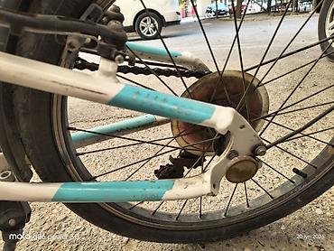 velosiped cross: BTWIN firma alüminium qatlanan velosiped. Portuqaliya istehsalıdır. 20 — 6