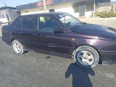 passat ss: Volkswagen Vento: 1993 г., 1.8 л, Механика, Бензин, Седан — 4