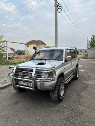 дом на колесах купить бу: Mitsubishi Pajero: 1995 г., 2.8 л, Автомат, Дизель, Внедорожник