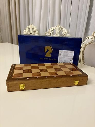 Şahmatlar: Gold Knight Chess Set – taxta şahmat dəsti 39*39 am - Material — 1