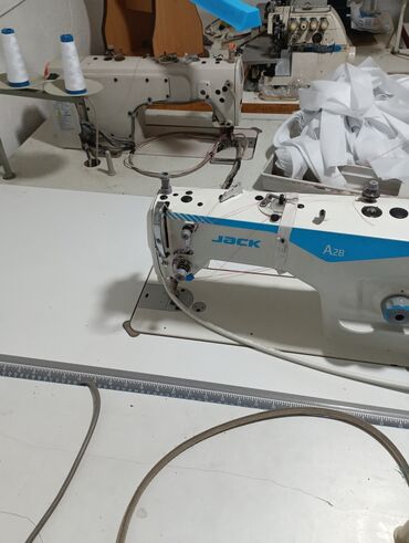 Промышленные швейные машинки: Шв.машинкалар сатылат полуавтомат жибин кесет, Jack А2в, эки эле ай