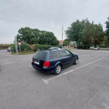 пассат в 2: Volkswagen Passat: 1999 г., 2.3 л, Механика, Бензин, Универсал